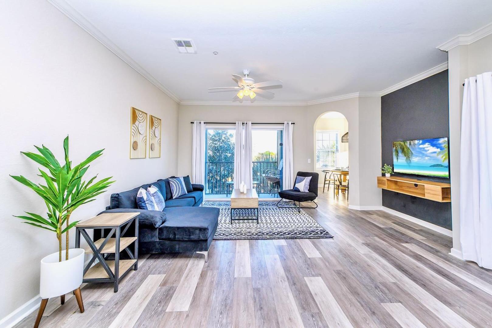Bright & Modern 2Br Condo With Pool & Hot Tub, Near Disney! Orlando Bagian luar foto