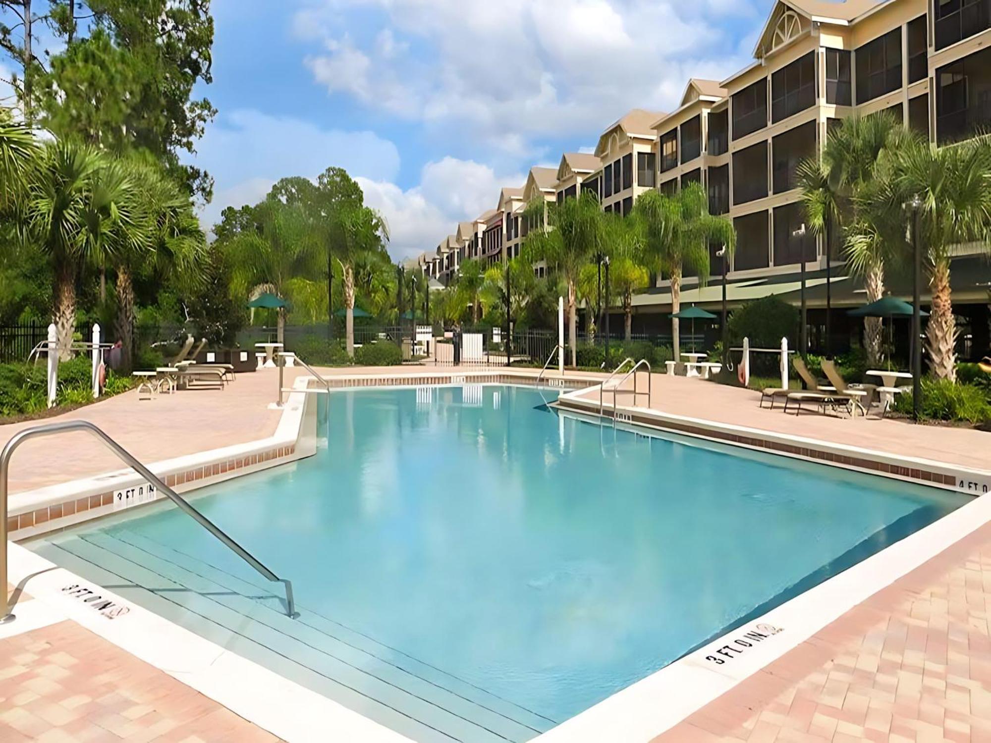 Bright & Modern 2Br Condo With Pool & Hot Tub, Near Disney! Orlando Bagian luar foto