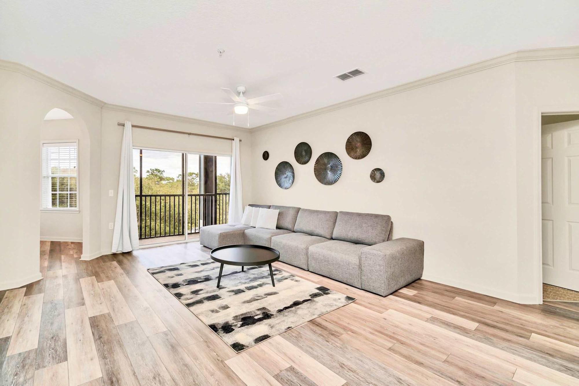 Bright & Modern 2Br Condo With Pool & Hot Tub, Near Disney! Orlando Bagian luar foto