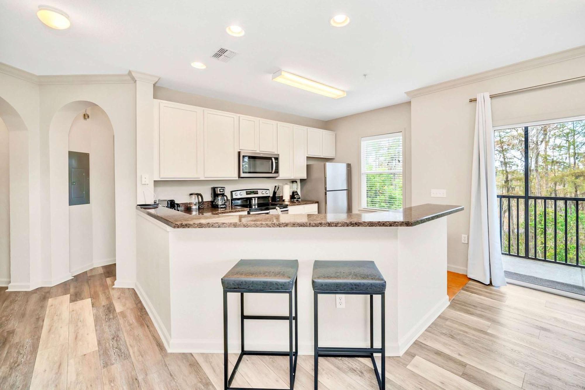 Bright & Modern 2Br Condo With Pool & Hot Tub, Near Disney! Orlando Bagian luar foto
