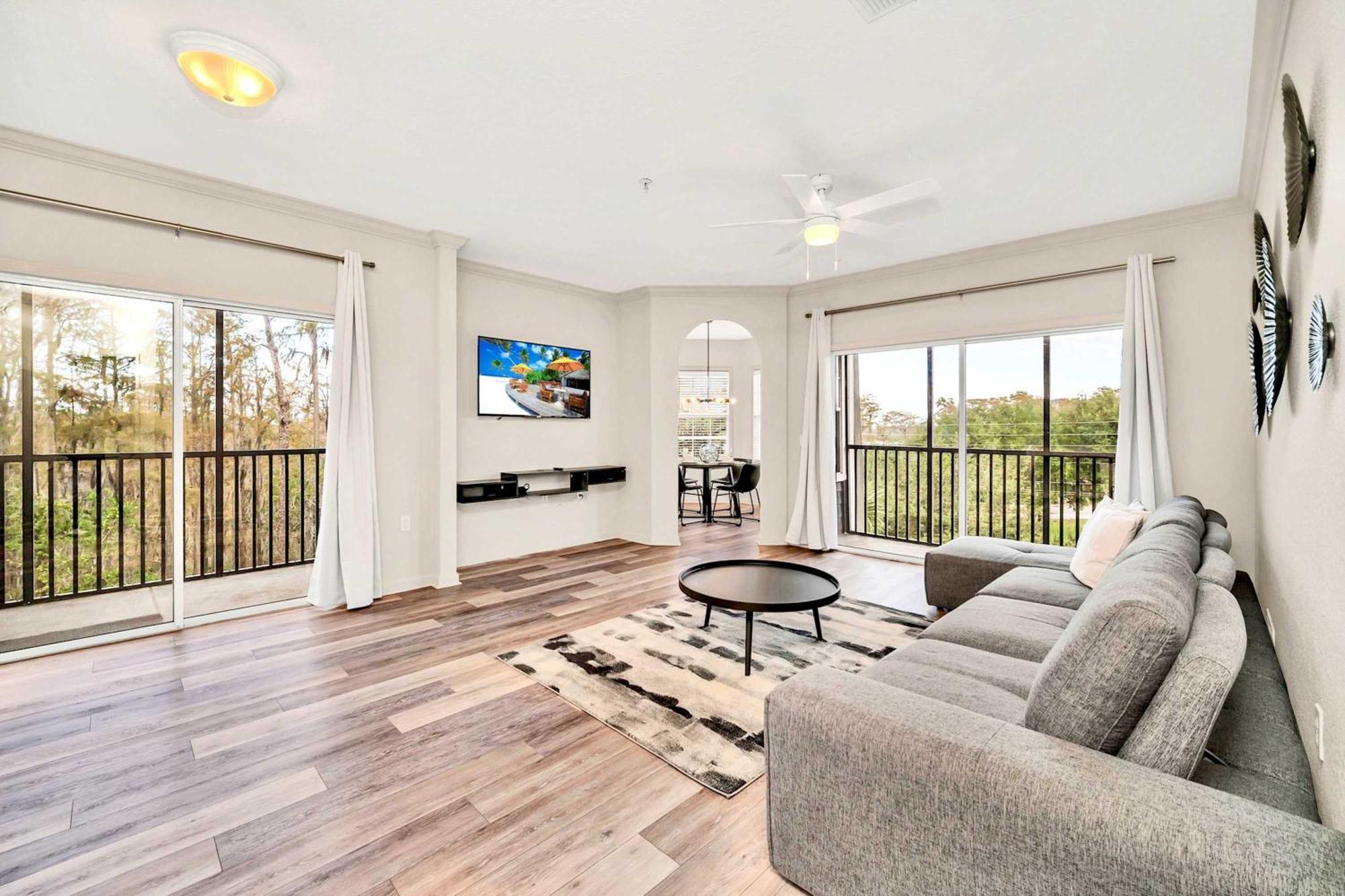 Bright & Modern 2Br Condo With Pool & Hot Tub, Near Disney! Orlando Bagian luar foto