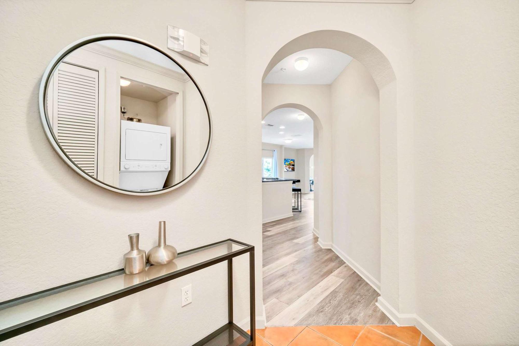 Bright & Modern 2Br Condo With Pool & Hot Tub, Near Disney! Orlando Bagian luar foto